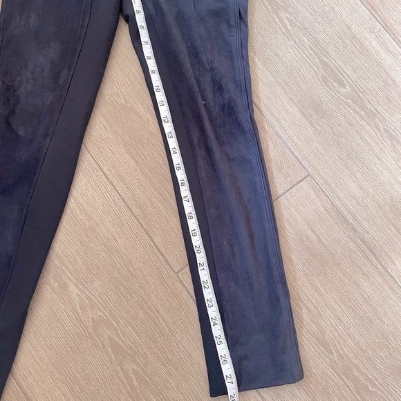 “I Love Tyler Madison” 💙 Leggings - the Quinn - size M NAVY - Picture 9 of 11